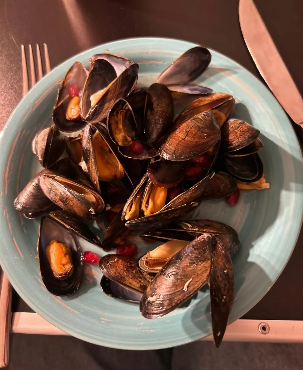 Cozze al gin e melograno (1/2)