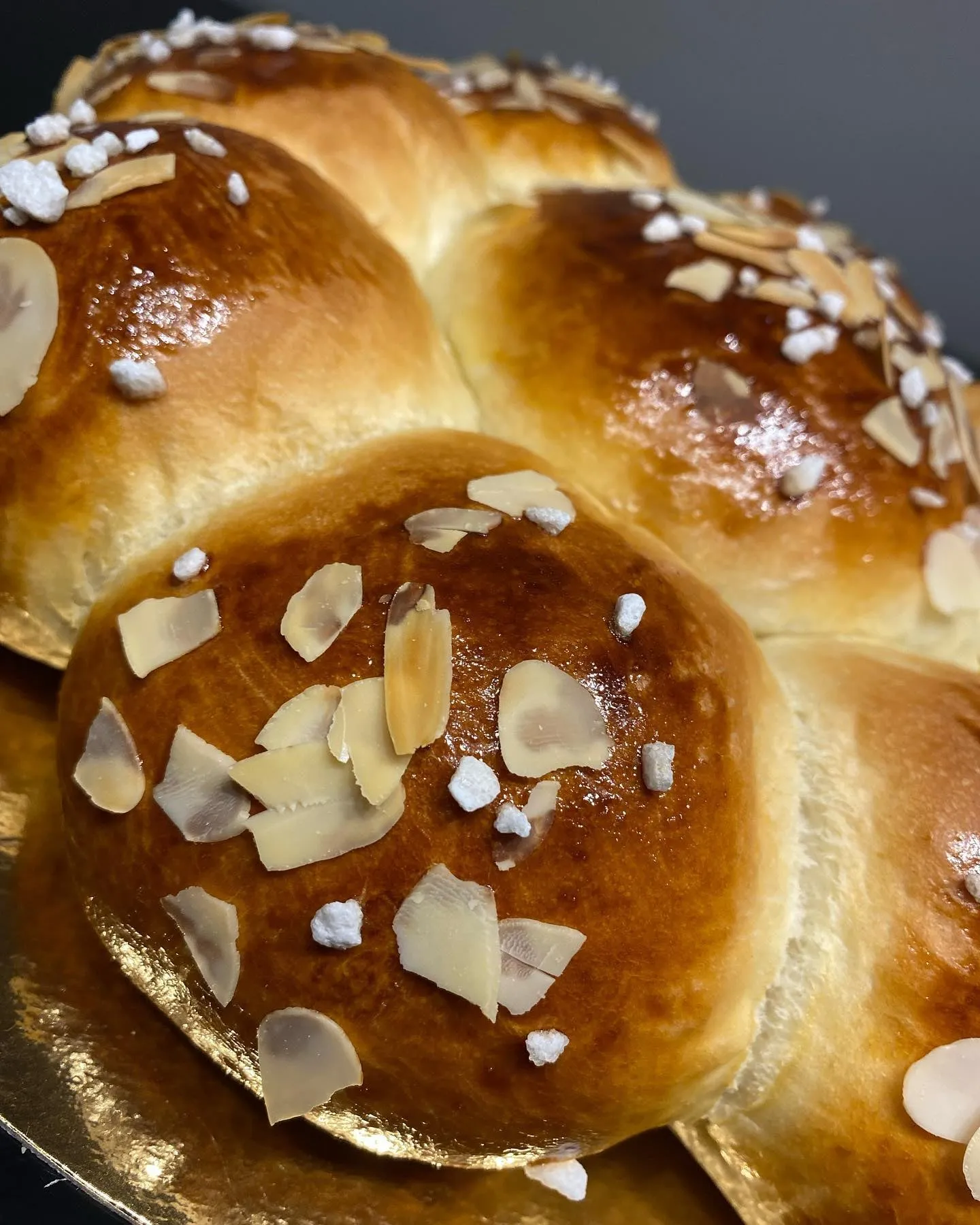 Brioche alle mandorle (2/3)
